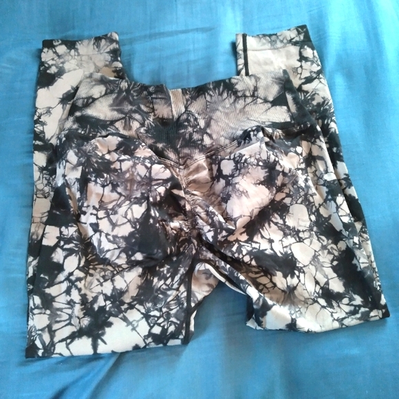 Pair of women's Tie-dye leggings - Picture 1 of 4